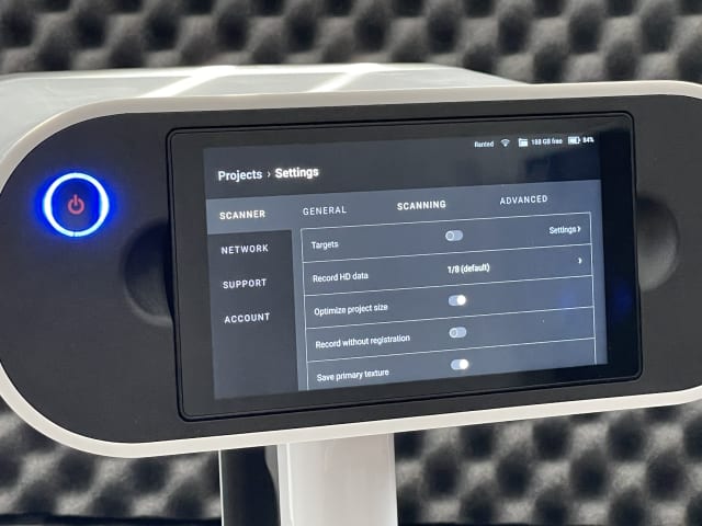 Scanning settings on the Artec Leo.